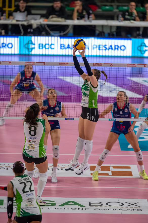 Prvi dizač tima foto Megabox Volley Valefoglia