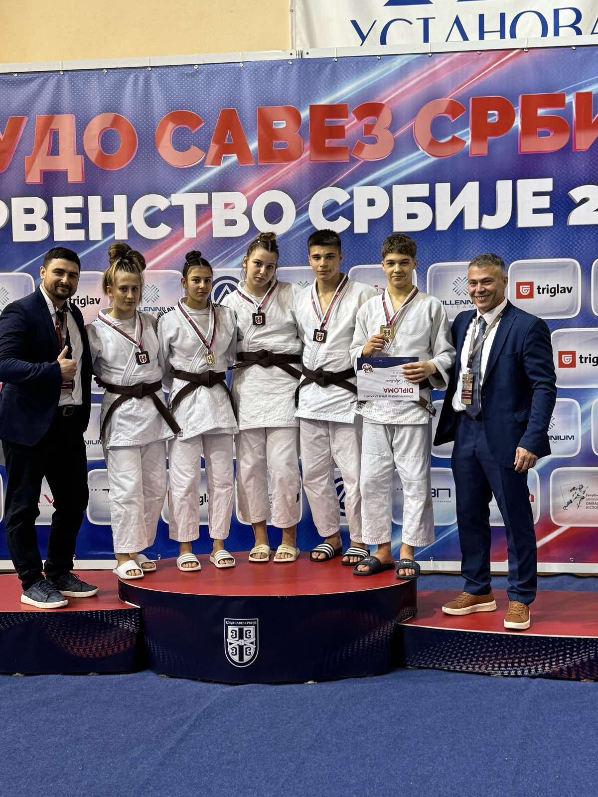 IMG 9225