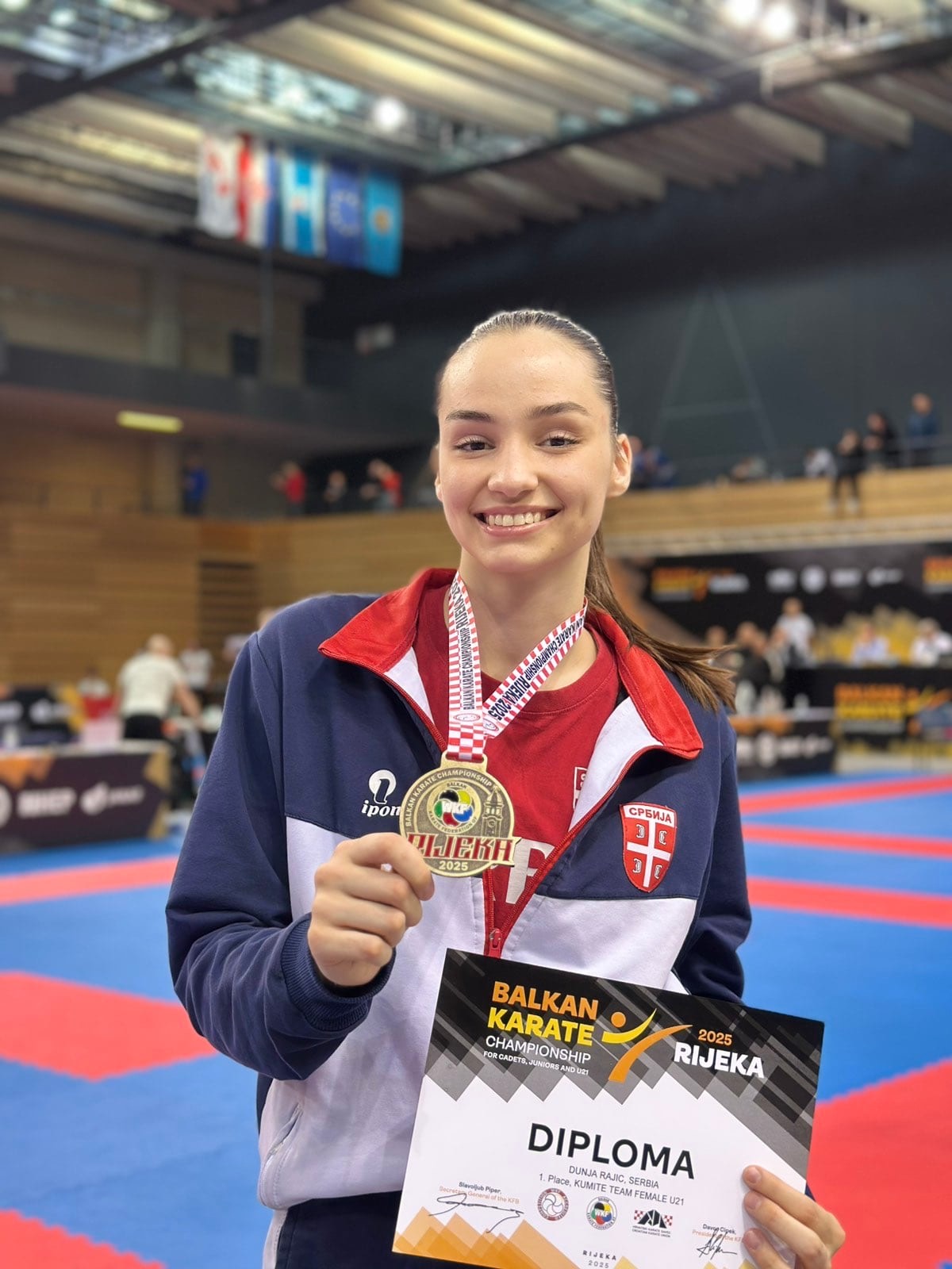 att.OrX4bSK1KNxpoULUzXbwv vIJOyE Vbs76KA2Wmz41s