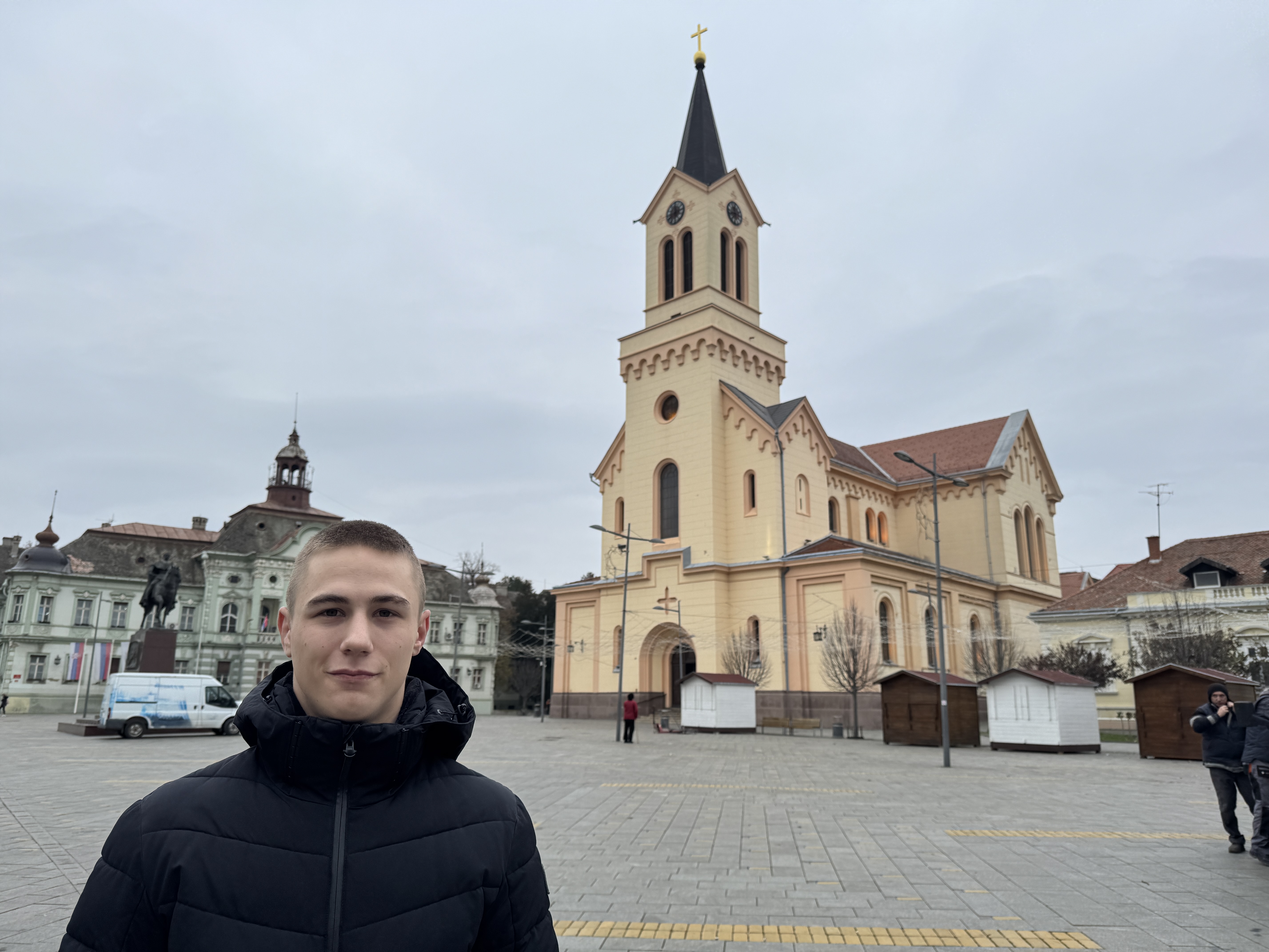 Uroš Lečić u centru rodnog grada foto B.Grujić